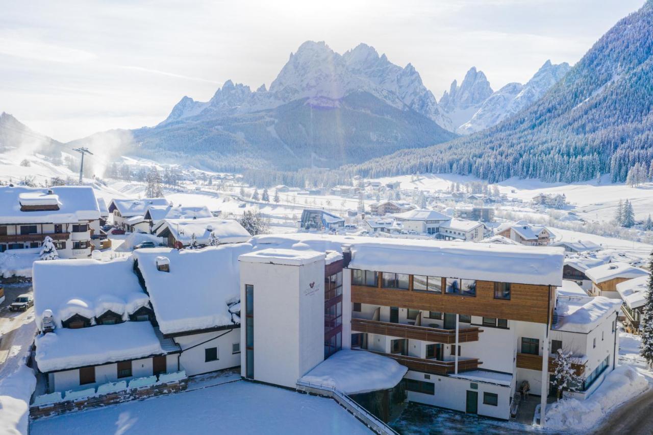 Alpenwellnesshotel St. Veit Sexten Екстериор снимка