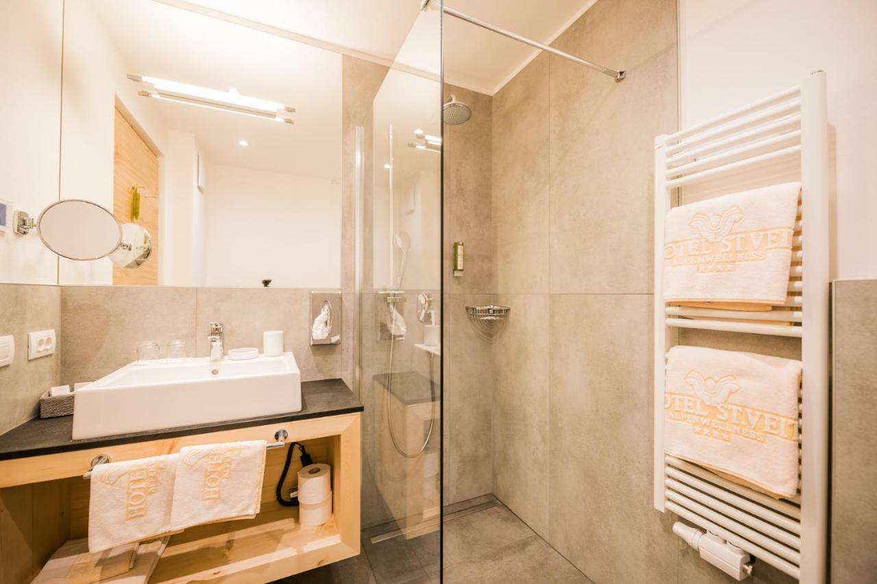 Alpenwellnesshotel St. Veit Sexten Екстериор снимка