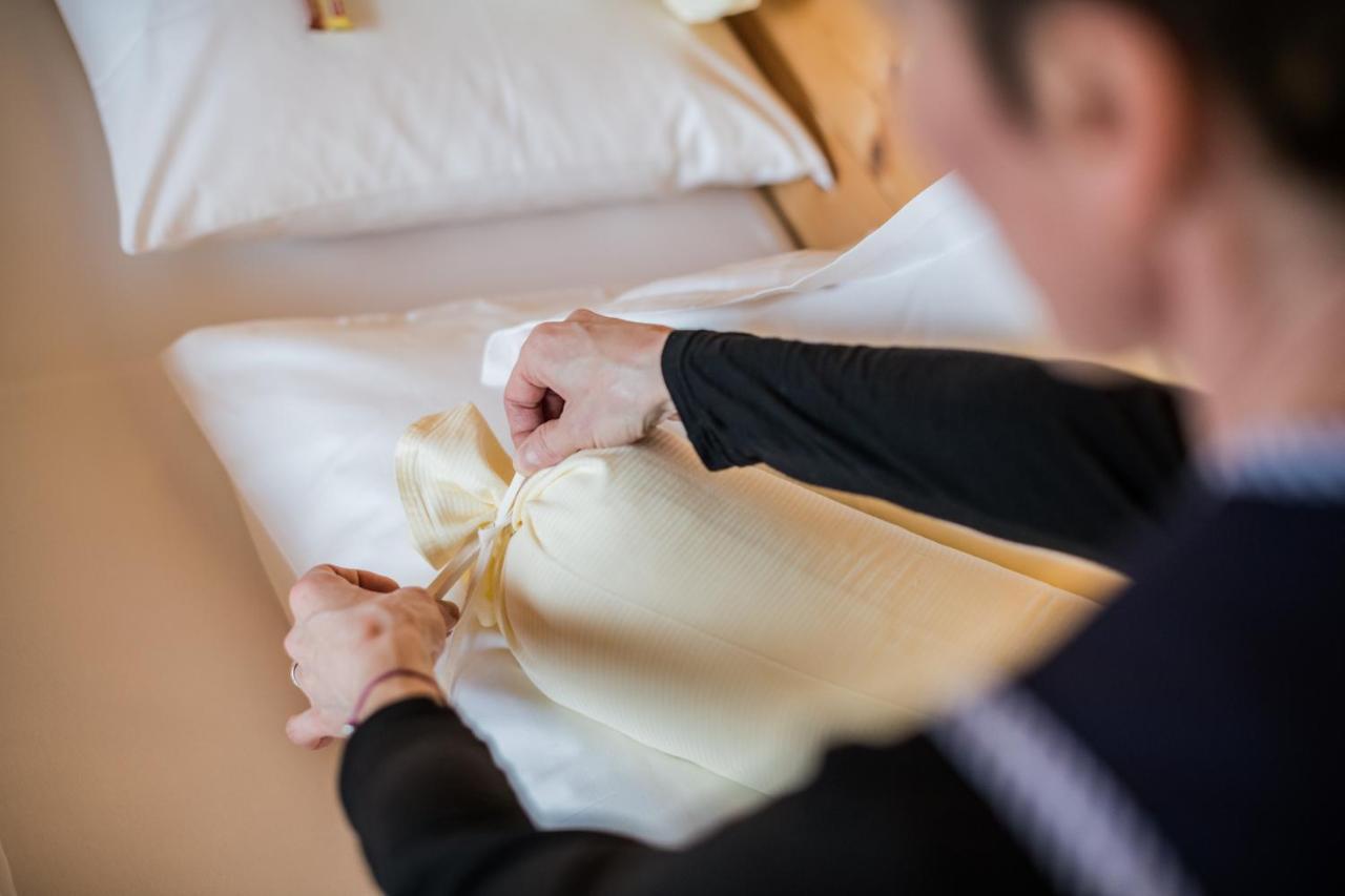 Alpenwellnesshotel St. Veit Sexten Екстериор снимка
