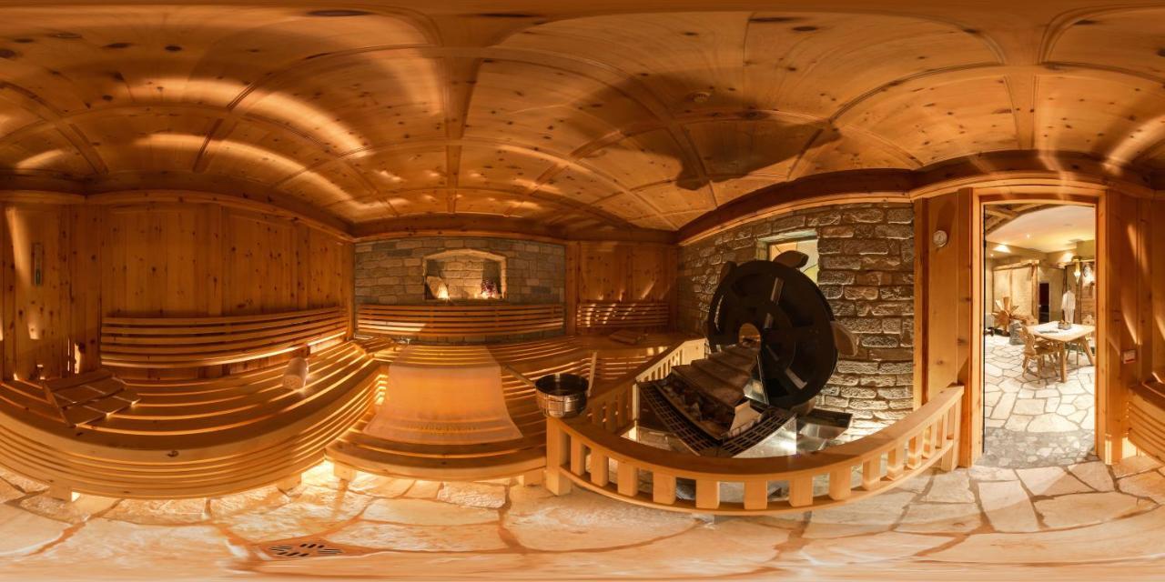 Alpenwellnesshotel St. Veit Sexten Екстериор снимка